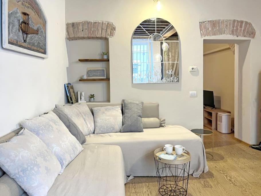 Suite 9, Parma Centro מראה חיצוני תמונה