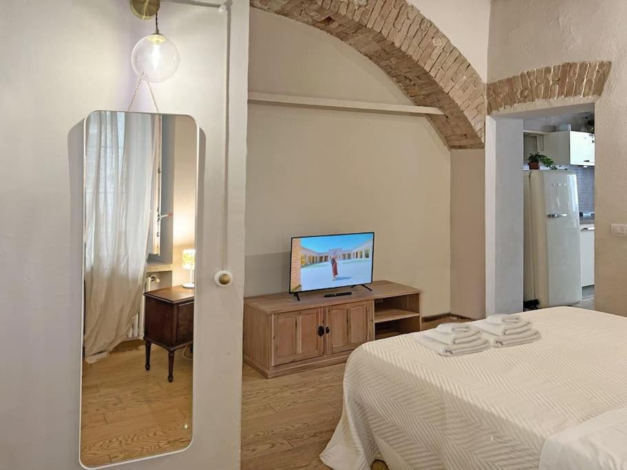 Suite 9, Parma Centro מראה חיצוני תמונה